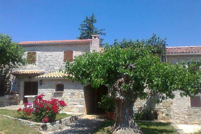 Villa Agroturizam Nezic Oprtalj Exterior foto